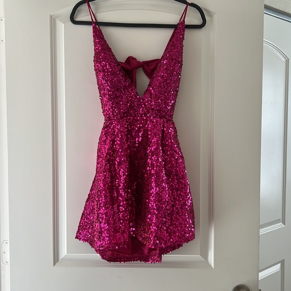 NWOT Lucy in the Sky dress - L - Picture 2 of 7